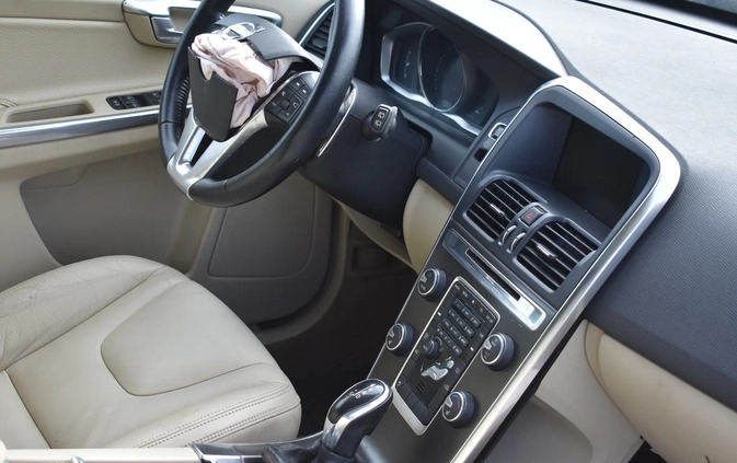 Volvo XC 60 cena 38900 przebieg: 126700, rok produkcji 2014 z Szklarska Poręba małe 79